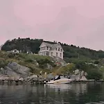 Solhaug Villa